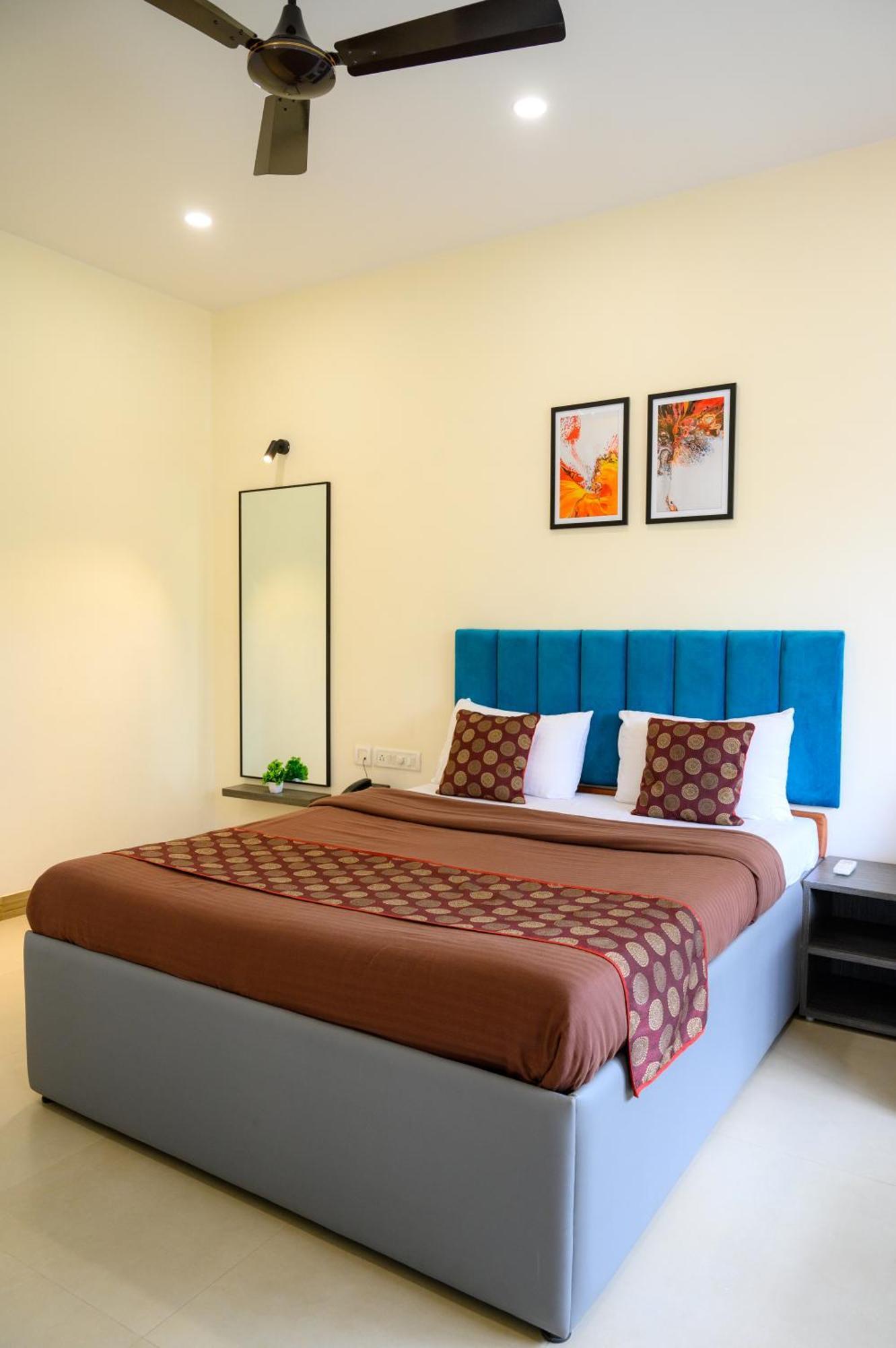Girivihar Holiday Club - Pure Veg Lonavala Extérieur photo